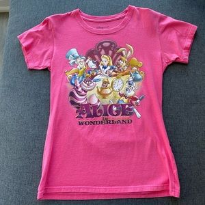 Disney Alice in Wonderland Tshirt